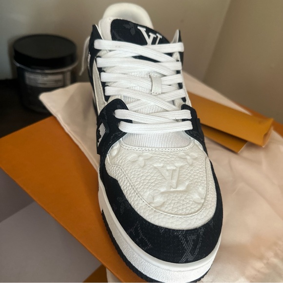 Louis Vuitton trainer - Picture 4 of 10